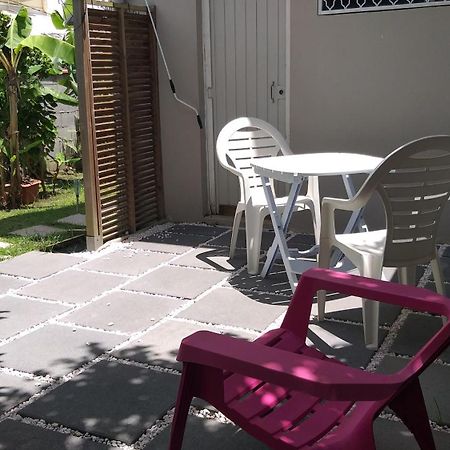 Agreable F2, Jardin, Garage, Fibre, Clim Ch Daire Fort-de-France Dış mekan fotoğraf