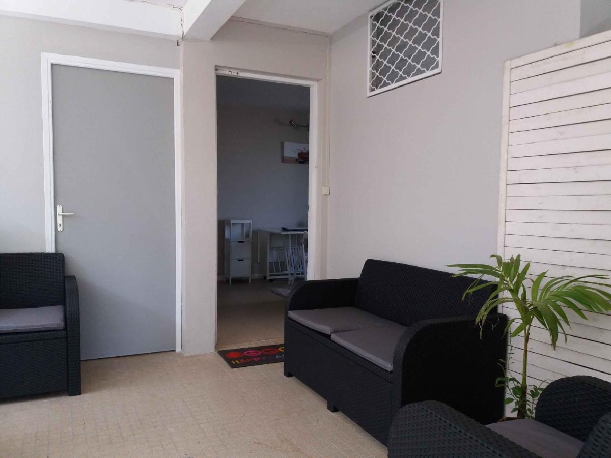 Agreable F2, Jardin, Garage, Fibre, Clim Ch Daire Fort-de-France Dış mekan fotoğraf